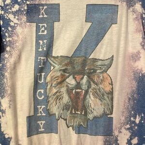 UK wildcats tee